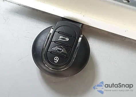 2020 Mini Cooper S z USA, uszkodzony, nr VIN WMWXR5C07L2M59867